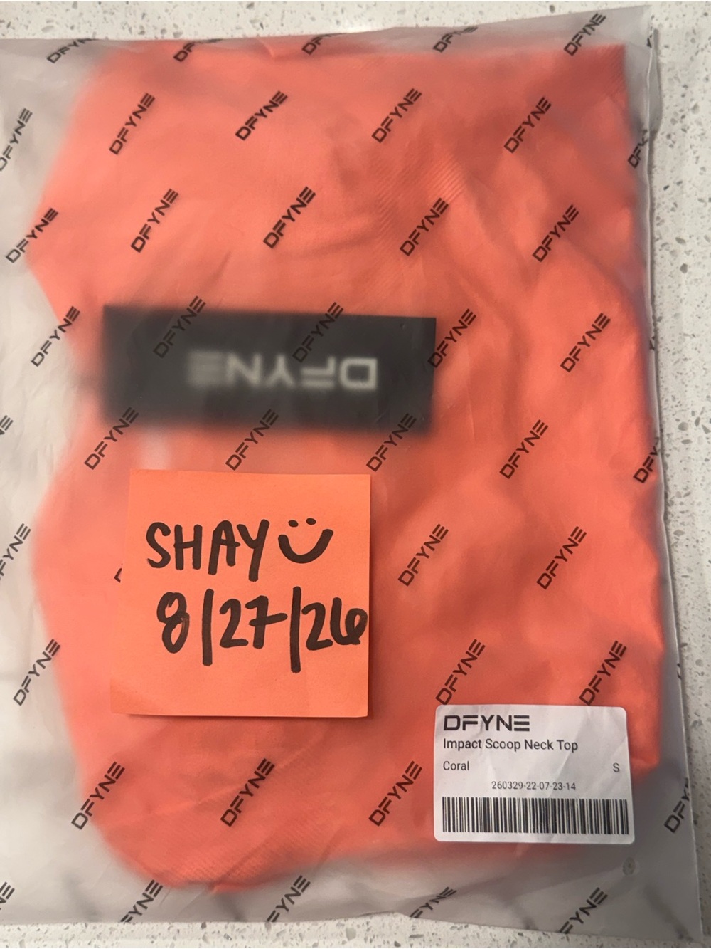 DFYNE Coral Impact Scoop Neck Top Small